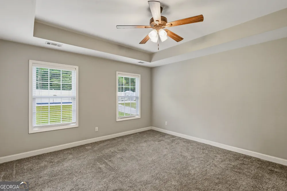 232 Tavern LN Statesboro, GA 30458
