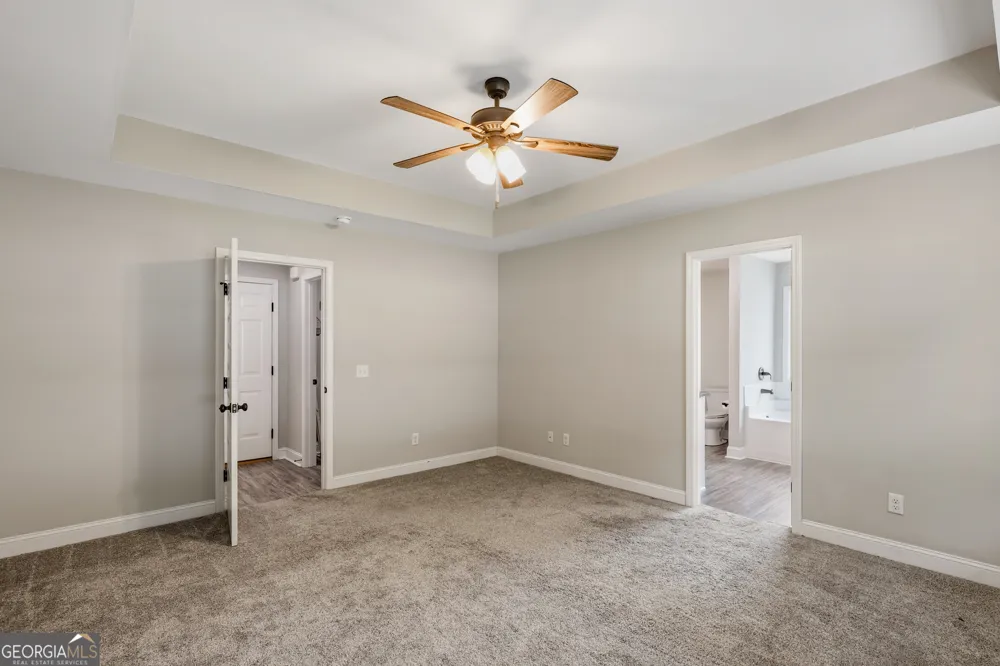 232 Tavern LN Statesboro, GA 30458