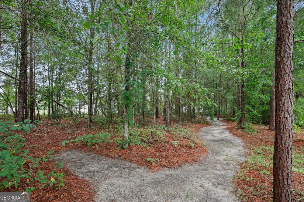232 Tavern LN Statesboro, GA 30458