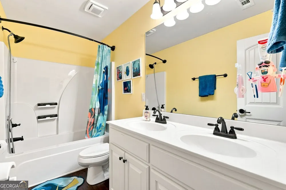 334 Red Cap CIR Jefferson, GA 30549