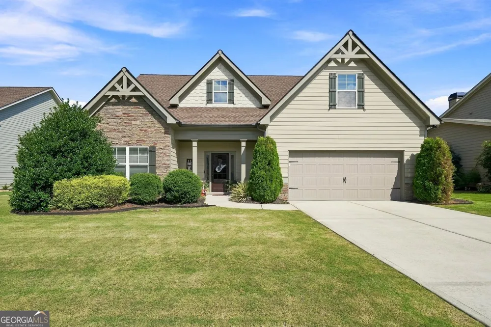 334 Red Cap CIR Jefferson, GA 30549