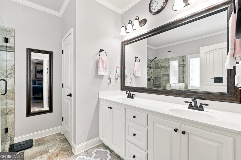 334 Red Cap CIR Jefferson, GA 30549