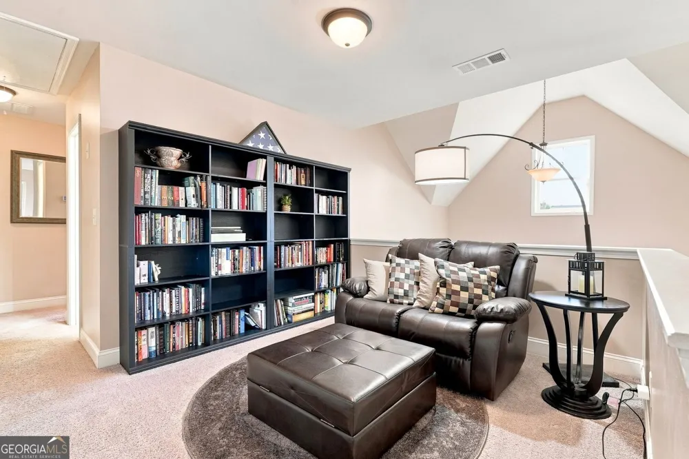 334 Red Cap CIR Jefferson, GA 30549