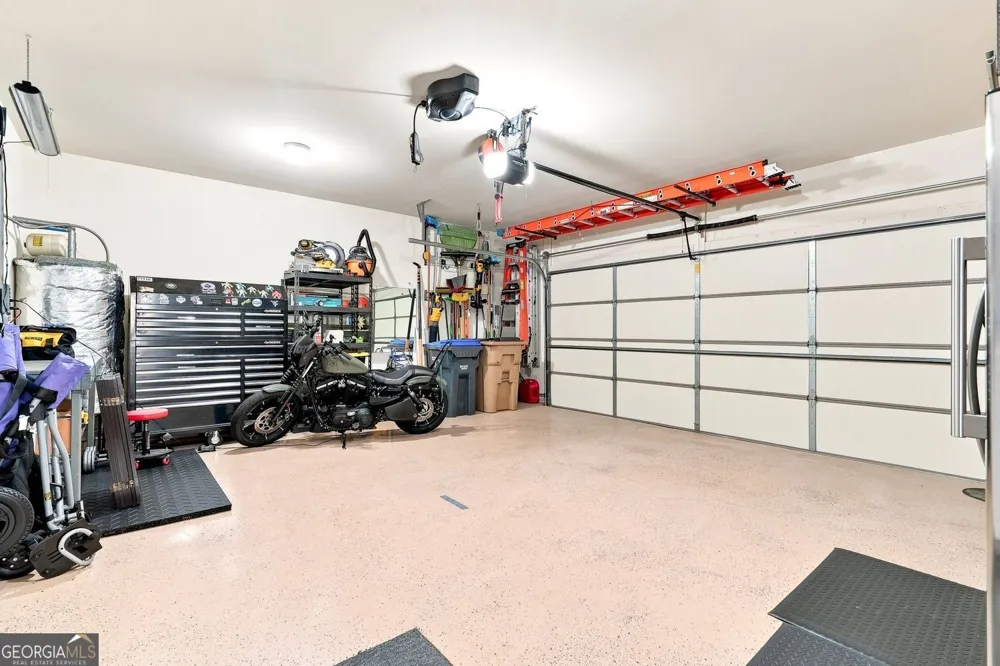 334 Red Cap CIR Jefferson, GA 30549