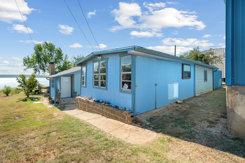 356 County Road 221 Breckenridge, TX 76424