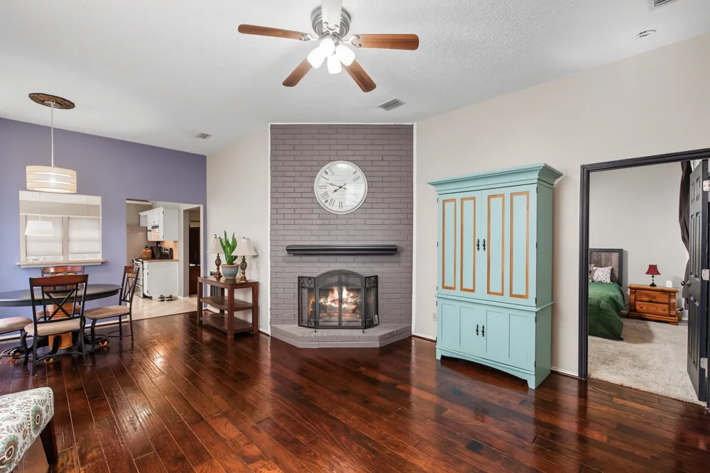 1322 Overlook Drive Lewisville, TX 75067