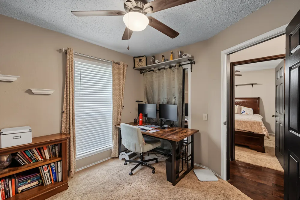 1322 Overlook Drive Lewisville, TX 75067