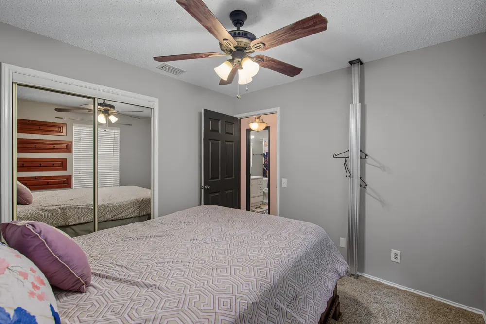 1322 Overlook Drive Lewisville, TX 75067