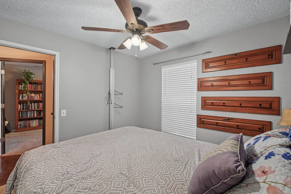 1322 Overlook Drive Lewisville, TX 75067