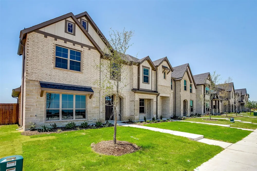 815 Homeplace Circle Mansfield, TX 76063