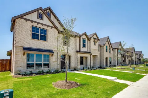 815 Homeplace Circle