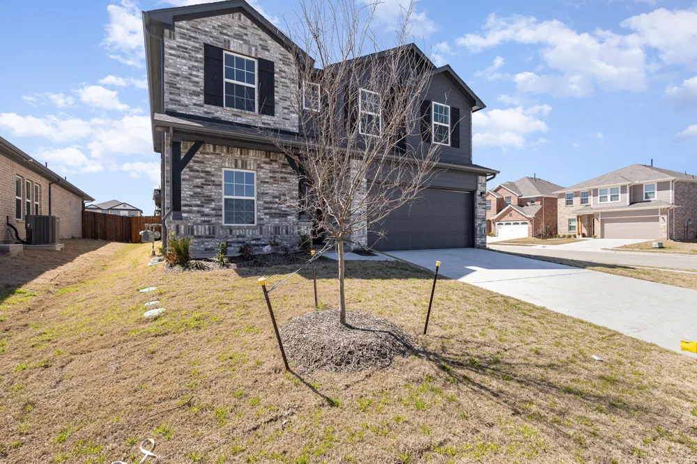 2202 Bridgeport Street Forney, TX 75126