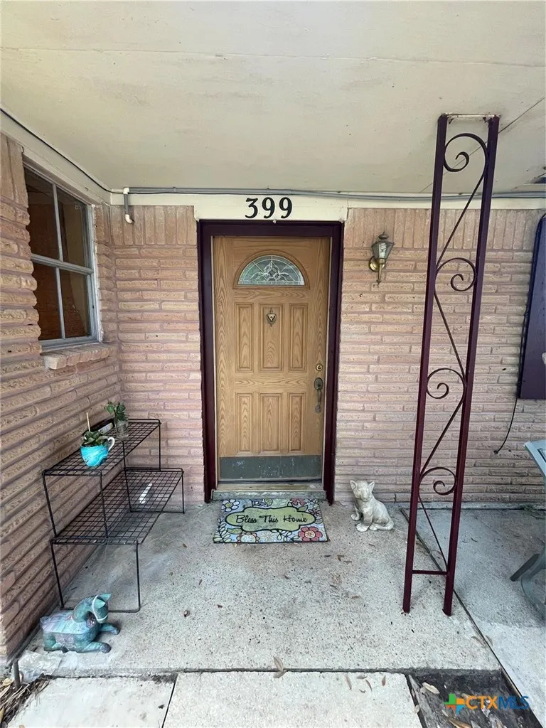 399 Pecan Street Lolita, TX 77971