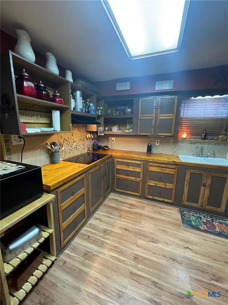 399 Pecan Street Lolita, TX 77971