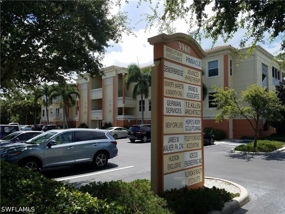 Radio Road #207 Naples, FL 34104