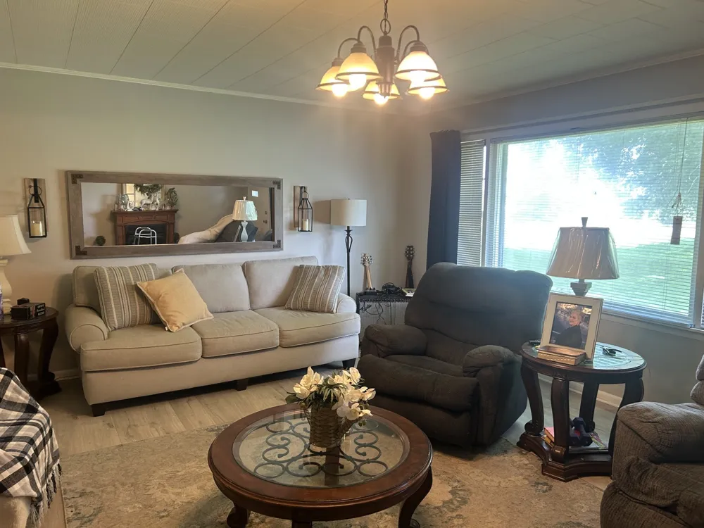 2629 Highway 43 S Leoma, TN 38468