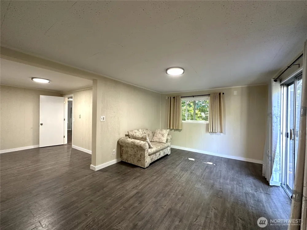 161 E Forest Drive Belfair, WA 98528