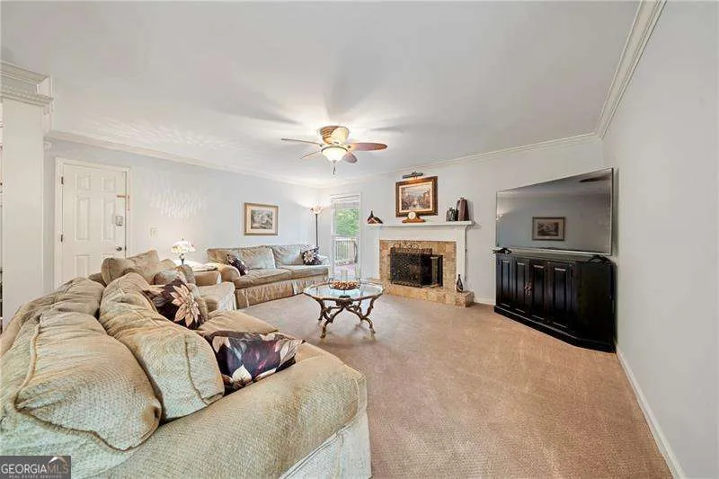 31 Fawn Lake TRL NE White, GA 30184