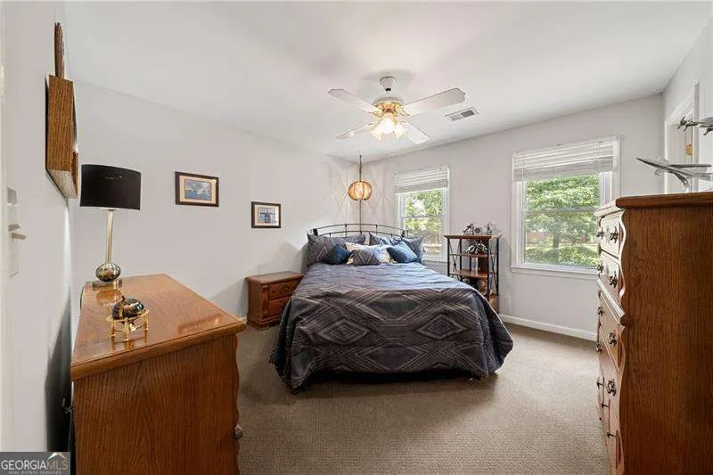 31 Fawn Lake TRL NE White, GA 30184