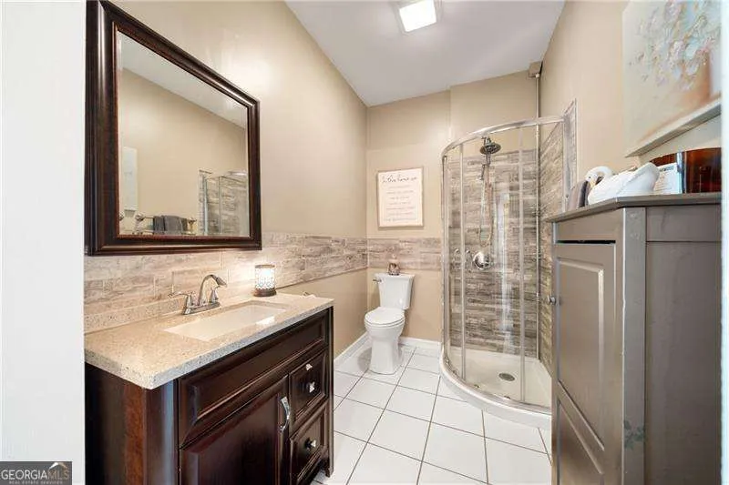 31 Fawn Lake TRL NE White, GA 30184