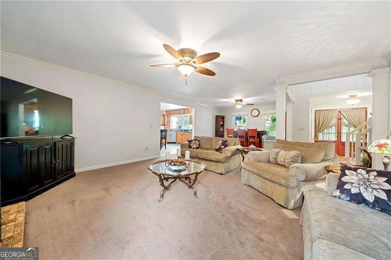 31 Fawn Lake TRL NE White, GA 30184