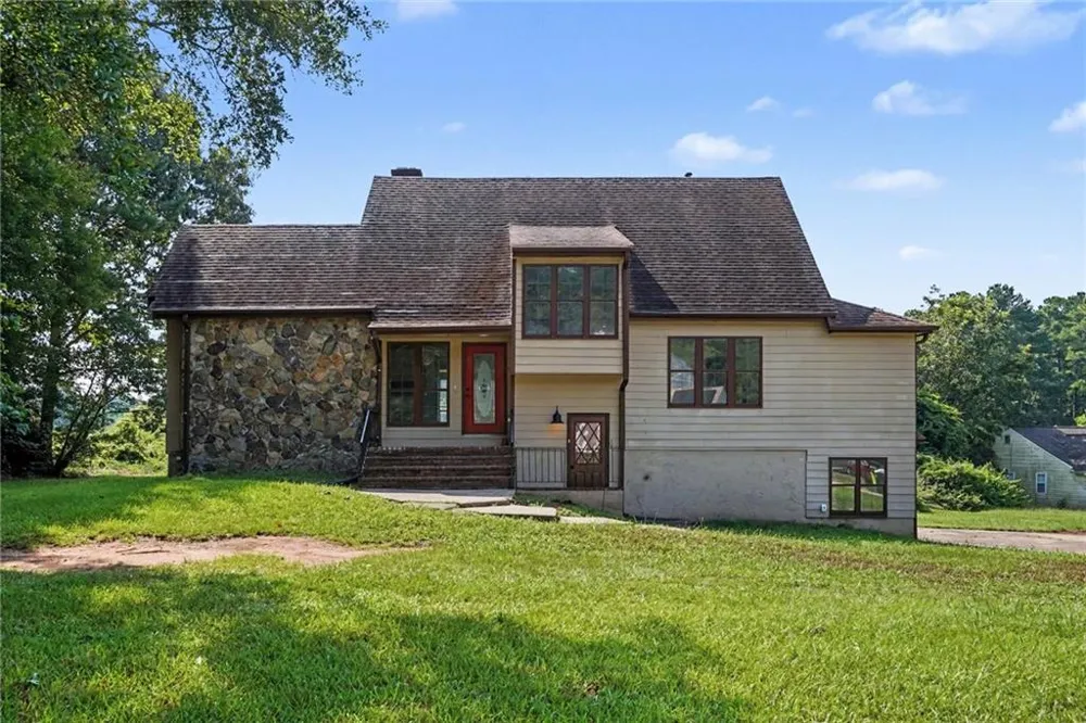498 Millers Mill Road Stockbridge, GA 30281