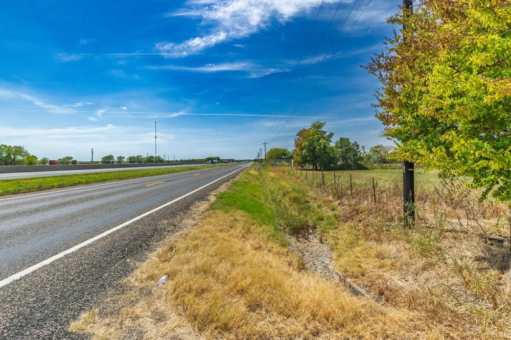 I-30 Campbell, TX 75422