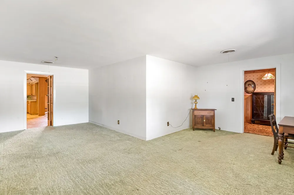 717 E FIRST STREET Hughes Springs, TX 75656