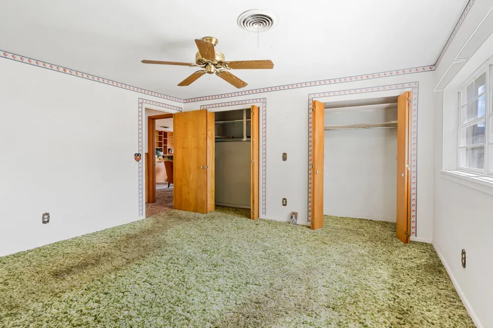 717 E FIRST STREET Hughes Springs, TX 75656