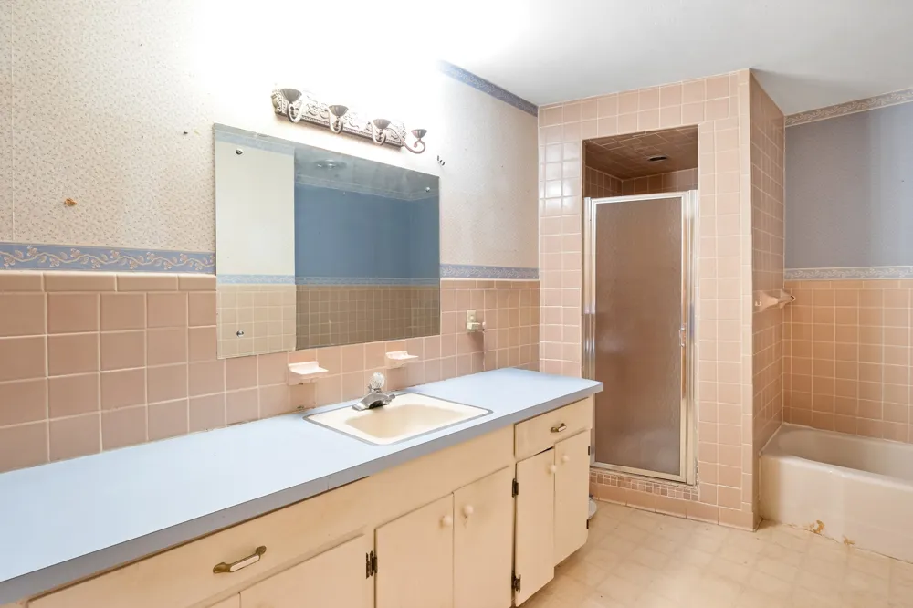 717 E FIRST STREET Hughes Springs, TX 75656