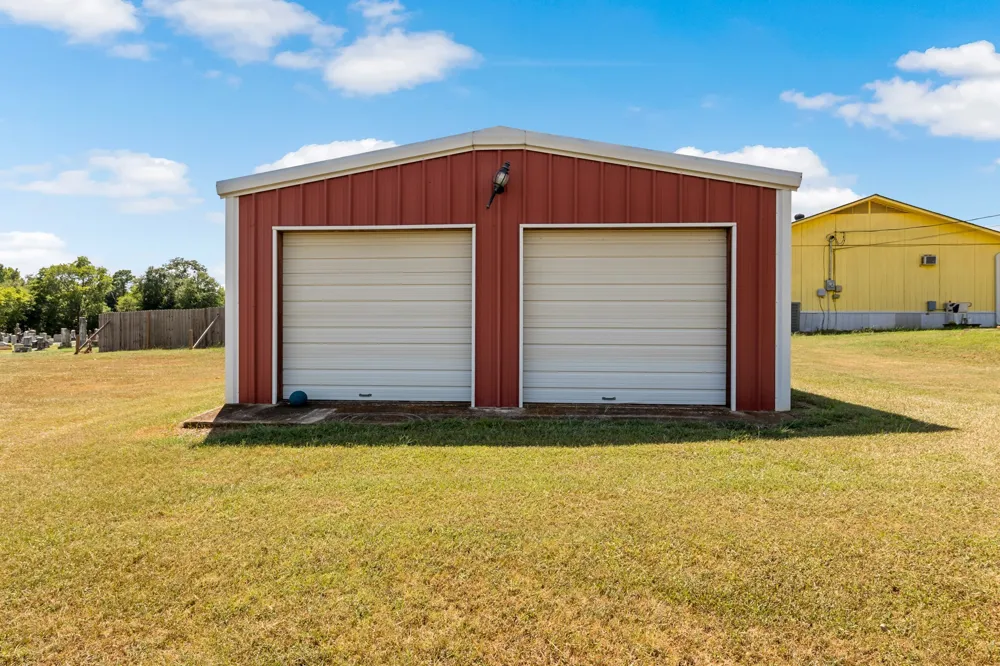 717 E FIRST STREET Hughes Springs, TX 75656