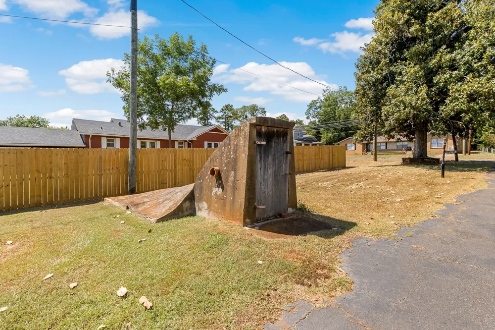 717 E FIRST STREET Hughes Springs, TX 75656