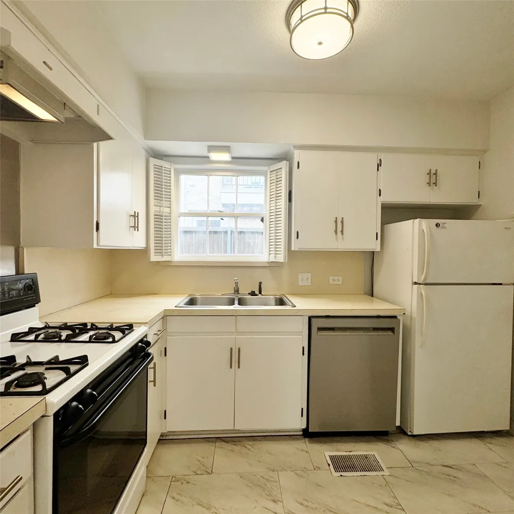 6904 Westchester Drive #3 University Park, TX 75205