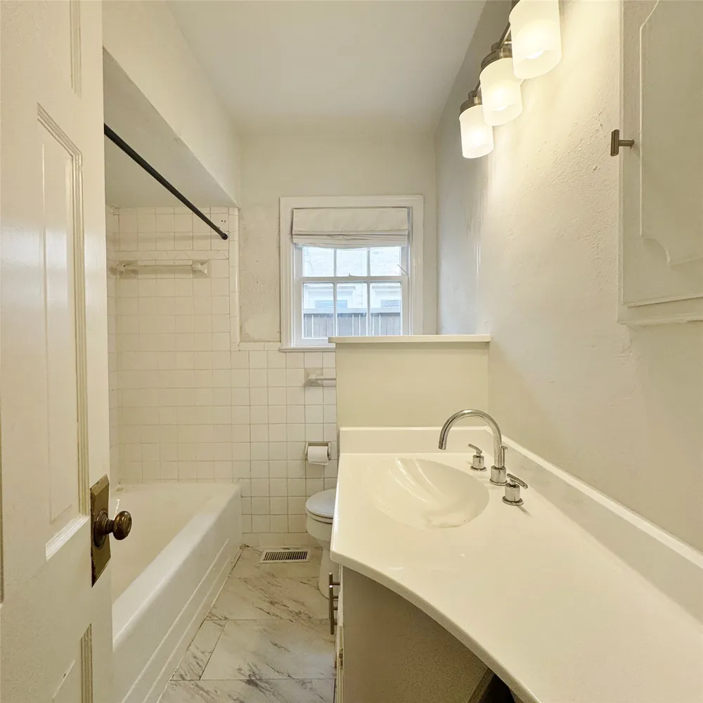 6904 Westchester Drive #3 University Park, TX 75205