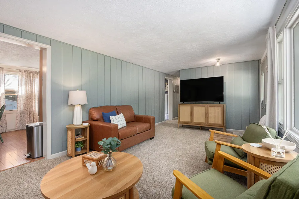 54348 Twin Lakes Road Dowagiac, MI 49047
