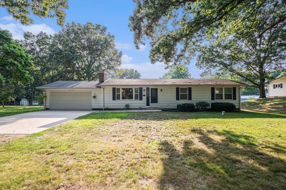 54348 Twin Lakes Road Dowagiac, MI 49047