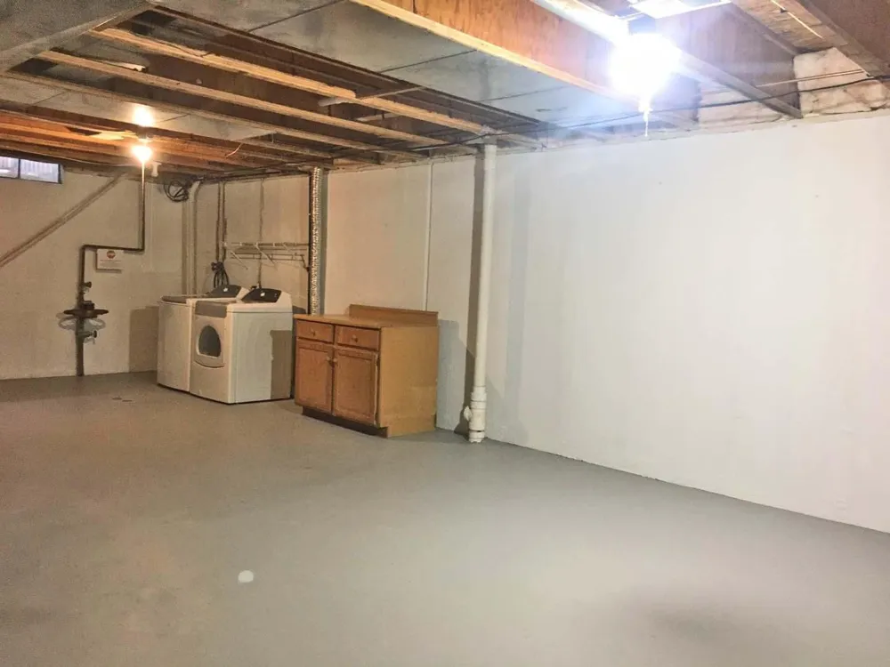 3502 Burbank Drive Ann Arbor, MI 48105