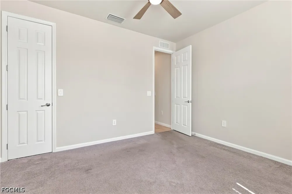 E Hampton Circle Alva, FL 33920