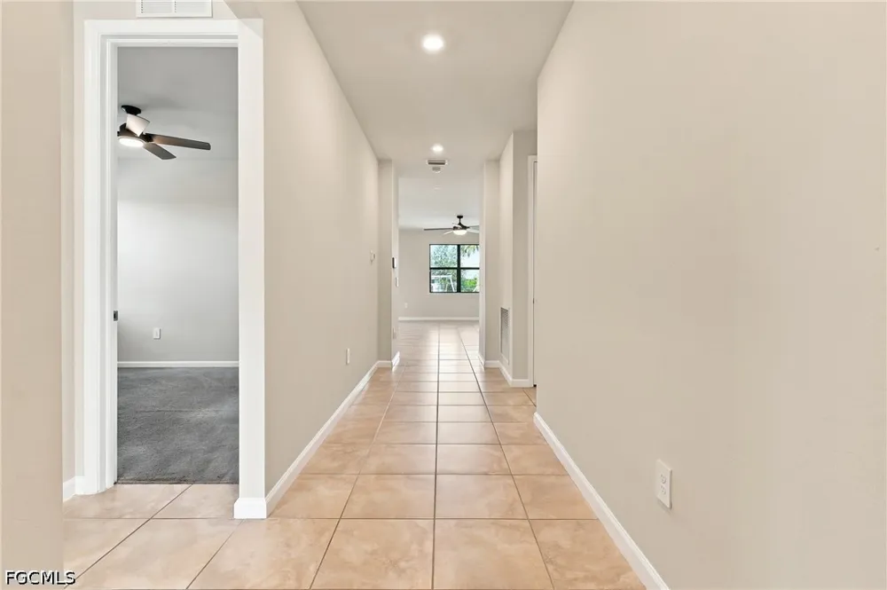 E Hampton Circle Alva, FL 33920