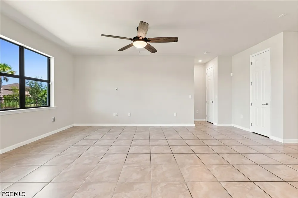 E Hampton Circle Alva, FL 33920