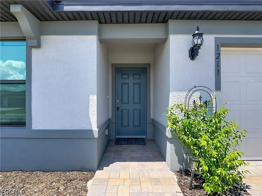 Caloosa Cove Drive Labelle, FL 33935