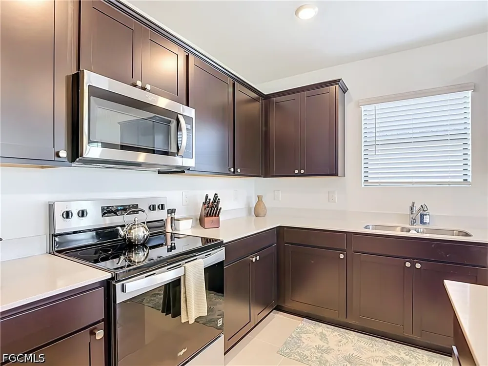 Caloosa Cove Drive Labelle, FL 33935