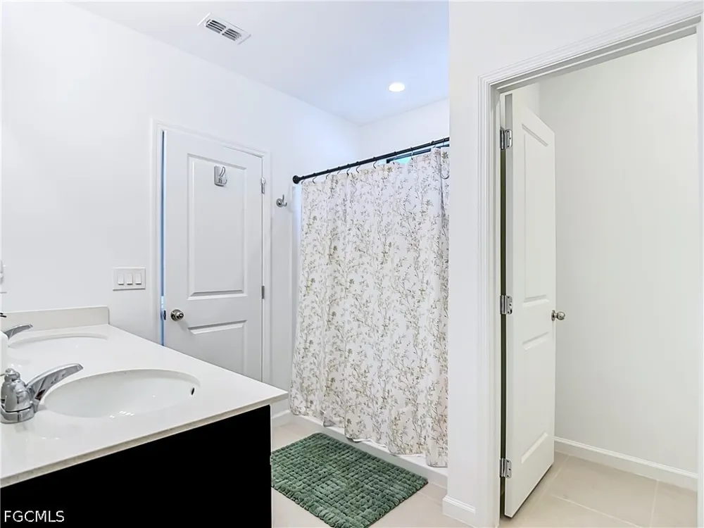 Caloosa Cove Drive Labelle, FL 33935
