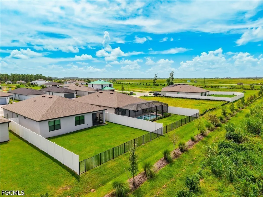 Caloosa Cove Drive Labelle, FL 33935