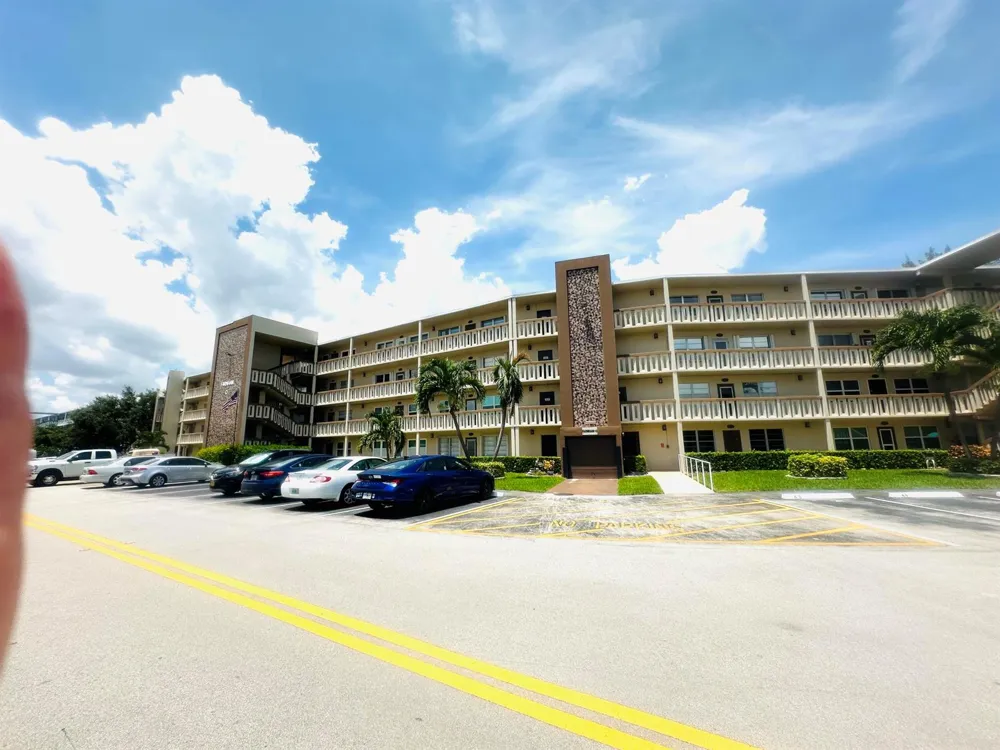 2029 Farnham O Deerfield Beach, FL 33442