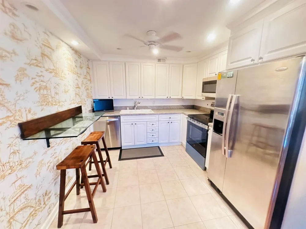 2029 Farnham O Deerfield Beach, FL 33442