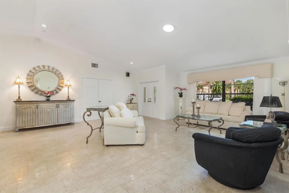 13358 MILES STANDISH Port Palm Beach Gardens, FL 33410