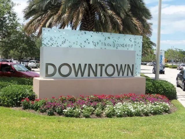 13358 MILES STANDISH Port Palm Beach Gardens, FL 33410