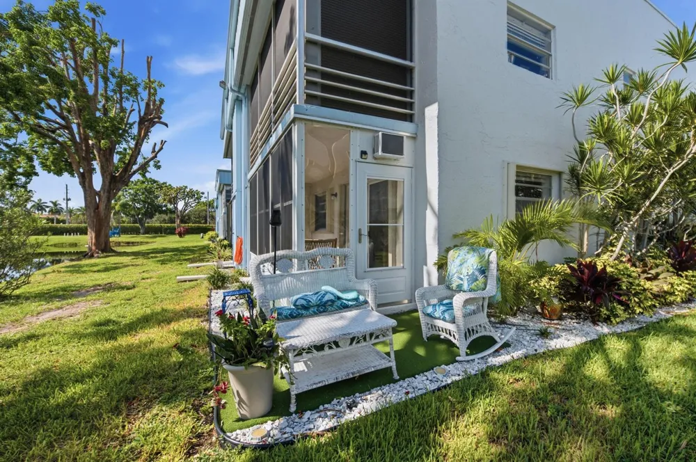 396 Saxony I Delray Beach, FL 33446