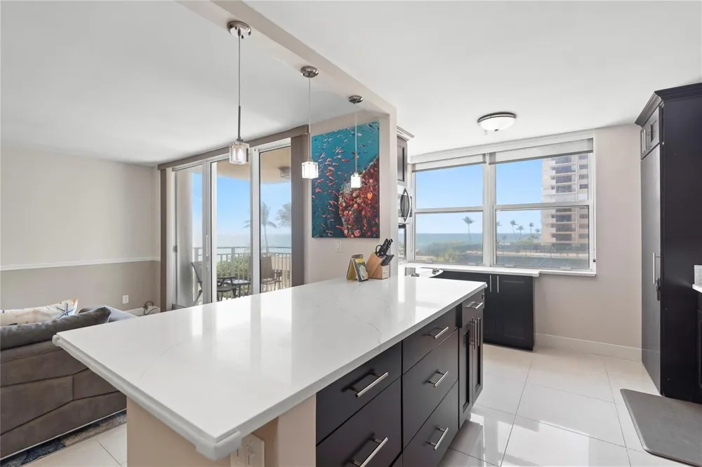 5200 Ocean Boulevard #405b Lauderdale By The Sea, FL 33308